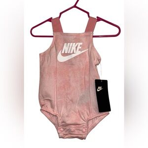 Nike ARCTIC PUNCH 6 Month Baby Bodysuit Athletic Romper